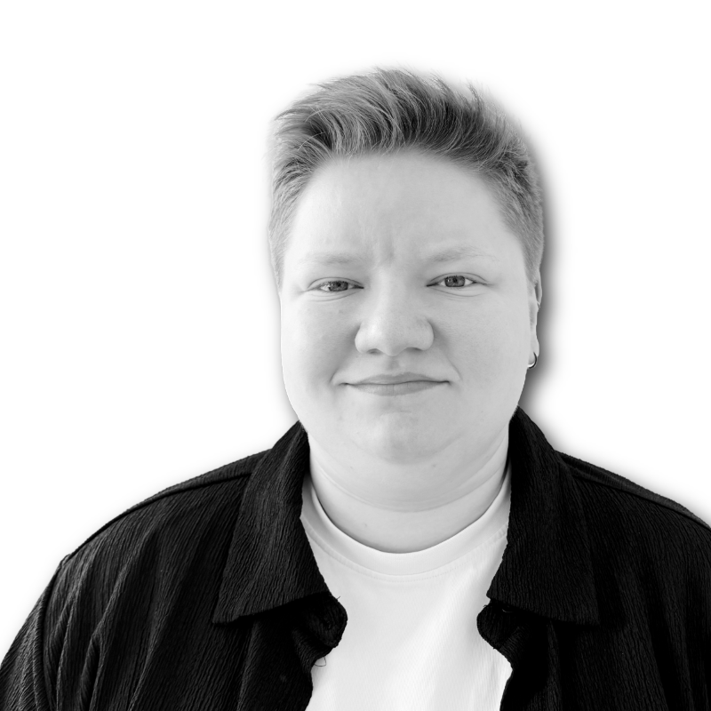 Portrait Jessica Huebner-sw